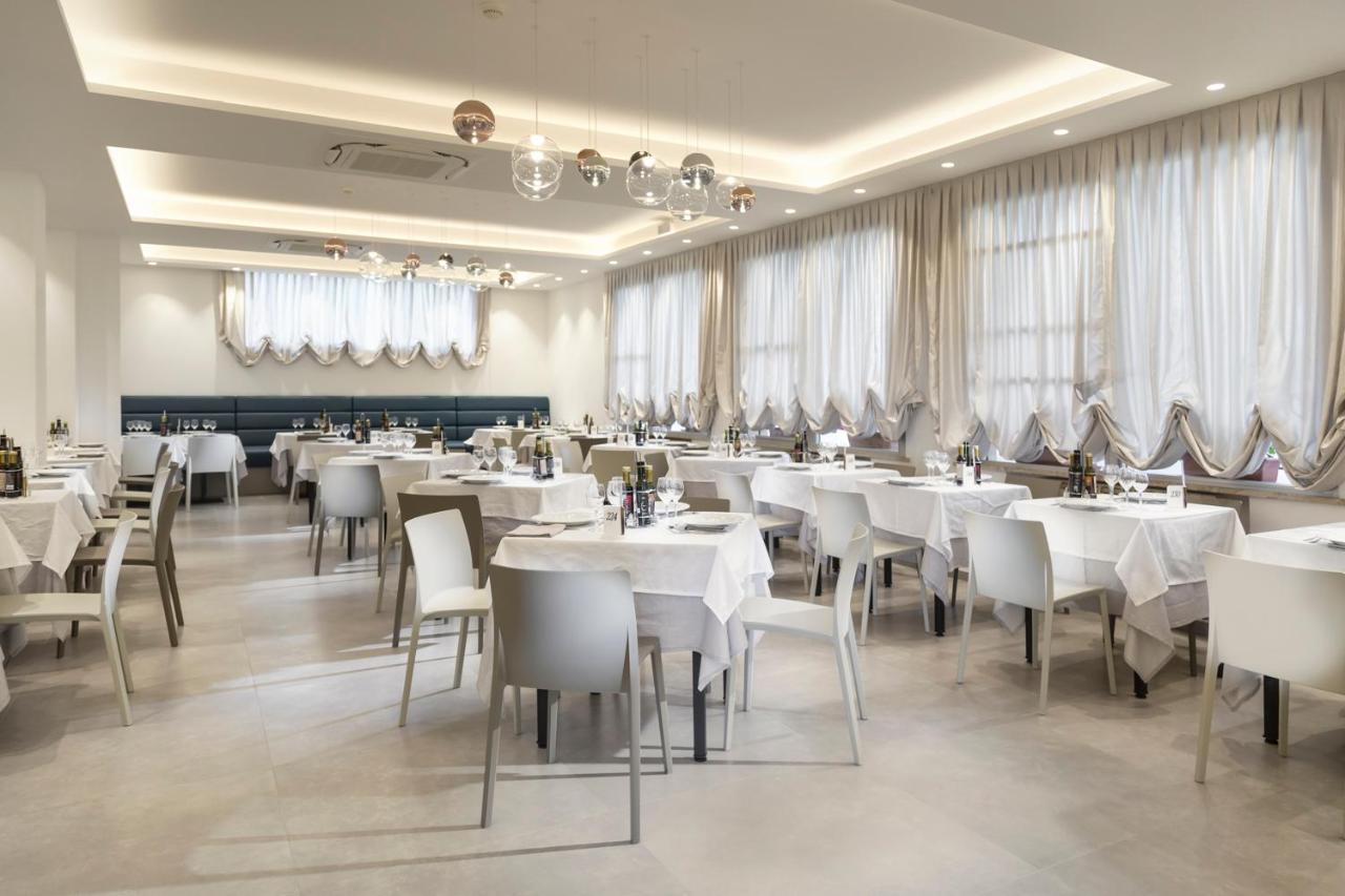 Park Hotel Pineta Cervia Ngoại thất bức ảnh
